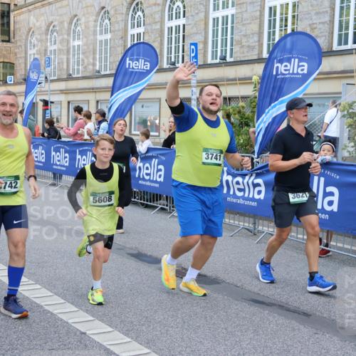 07.09.2025 - BARMER Alsterlauf Strokosch-Dieckow http://msf.ph/oto/8748233 07.09.2025 10:16:24 Ziel 2857, 3403, 3808, 3933, 4154, 4495, 4497, 4534, 4693, 4765, 5163, 5261, 5597, 8131, 8138, 8361 meine-sportfotos.de