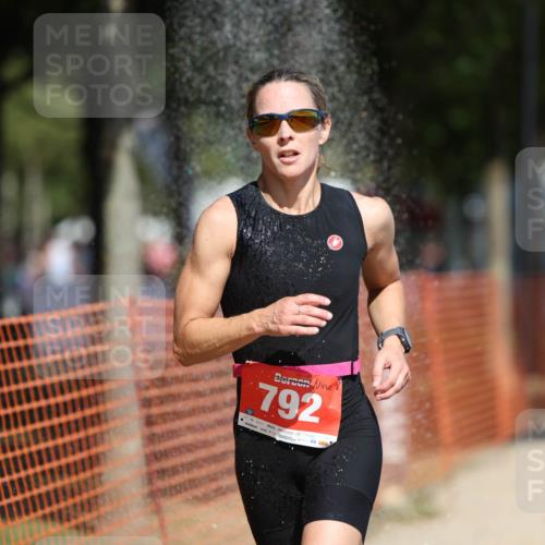 07.09.2025 - 19. Norderstedt Triathlon Michael Strokosch http://msf.ph/oto/8748236 07.09.2025 12:39:03 Laufen 165, 273, 724, 792 meine-sportfotos.de