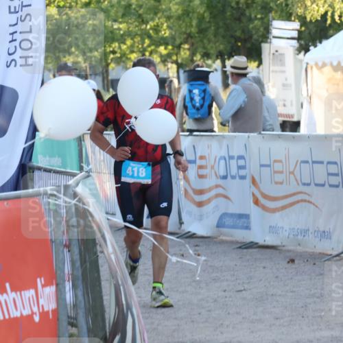 07.09.2025 - 19. Norderstedt Triathlon Luisa Fischer http://msf.ph/oto/8748237 07.09.2025 17:42:54 Ziel 418 meine-sportfotos.de