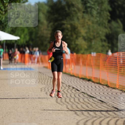 07.09.2025 - 19. Norderstedt Triathlon Michael Strokosch http://msf.ph/oto/8748248 07.09.2025 09:46:33 Laufen 616 meine-sportfotos.de
