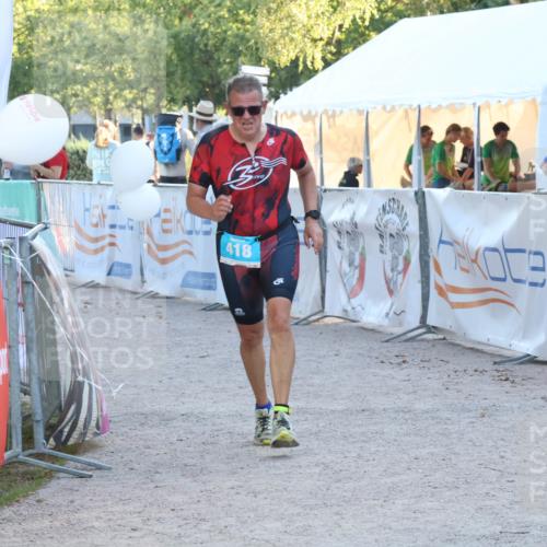 07.09.2025 - 19. Norderstedt Triathlon Luisa Fischer http://msf.ph/oto/8748257 07.09.2025 17:42:56 Ziel 418 meine-sportfotos.de