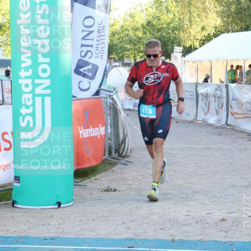 07.09.2025 - 19. Norderstedt Triathlon Luisa Fischer http://msf.ph/oto/8748273 07.09.2025 17:42:57 Ziel 418 meine-sportfotos.de
