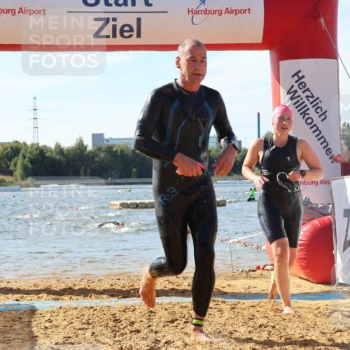 07.09.2025 - 19. Norderstedt Triathlon Luisa Fischer http://msf.ph/oto/8748274 07.09.2025 10:51:29 Schwimmen 821, 1166, 1174, 1208, 1341 meine-sportfotos.de