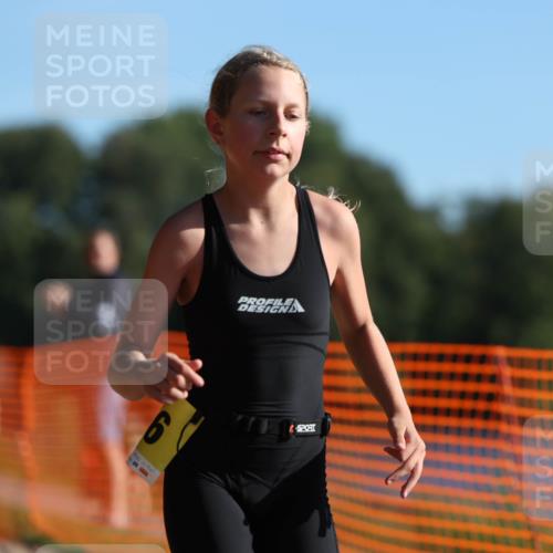 07.09.2025 - 19. Norderstedt Triathlon Michael Strokosch http://msf.ph/oto/8748356 07.09.2025 09:46:39 Laufen 616 meine-sportfotos.de