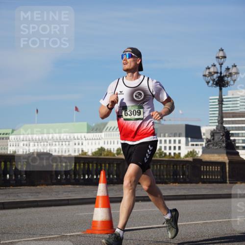07.09.2025 - BARMER Alsterlauf Yannick Fuchs http://msf.ph/oto/8748364 07.09.2025 09:33:11 Laufen 6309 meine-sportfotos.de