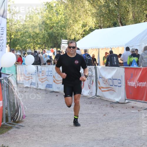 07.09.2025 - 19. Norderstedt Triathlon Luisa Fischer http://msf.ph/oto/8748389 07.09.2025 17:43:53 Ziel 429, 952, 1448 meine-sportfotos.de