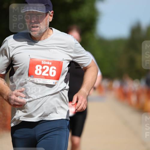 07.09.2025 - 19. Norderstedt Triathlon Michael Strokosch http://msf.ph/oto/8748397 07.09.2025 12:39:16 Laufen 791, 826, 849 meine-sportfotos.de