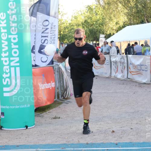 07.09.2025 - 19. Norderstedt Triathlon Luisa Fischer http://msf.ph/oto/8748403 07.09.2025 17:43:54 Ziel 429, 952, 1448 meine-sportfotos.de
