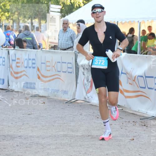 07.09.2025 - 19. Norderstedt Triathlon Luisa Fischer http://msf.ph/oto/8748429 07.09.2025 17:44:04 Ziel 372 meine-sportfotos.de