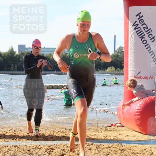 07.09.2025 - 19. Norderstedt Triathlon Luisa Fischer http://msf.ph/oto/8748439 07.09.2025 10:51:58 Schwimmen 844, 1164, 1178, 1211, 1340, 1390 meine-sportfotos.de