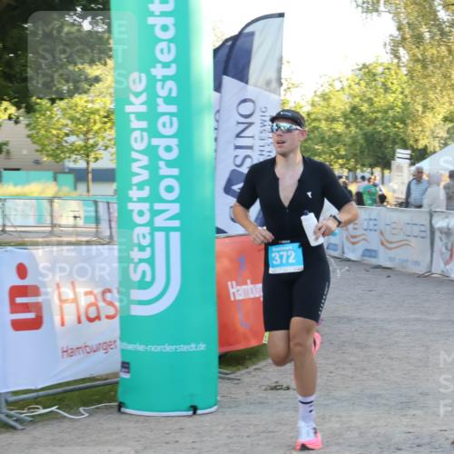 07.09.2025 - 19. Norderstedt Triathlon Luisa Fischer http://msf.ph/oto/8748455 07.09.2025 17:44:07 Ziel 372 meine-sportfotos.de