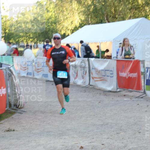 07.09.2025 - 19. Norderstedt Triathlon Luisa Fischer http://msf.ph/oto/8748481 07.09.2025 17:44:25 Ziel 412 meine-sportfotos.de