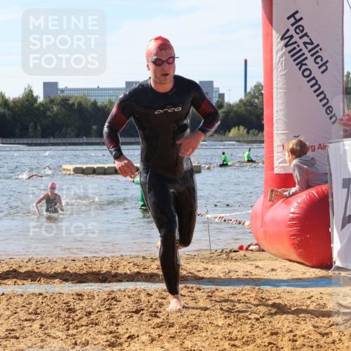 07.09.2025 - 19. Norderstedt Triathlon Luisa Fischer http://msf.ph/oto/8748510 07.09.2025 10:52:05 Schwimmen 1164, 1178, 1340, 1390 meine-sportfotos.de