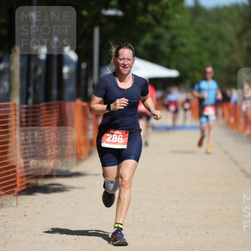 07.09.2025 - 19. Norderstedt Triathlon Michael Strokosch http://msf.ph/oto/8748591 07.09.2025 12:40:11 Laufen 286 meine-sportfotos.de