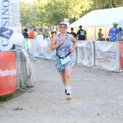 07.09.2025 - 19. Norderstedt Triathlon Luisa Fischer http://msf.ph/oto/8748634 07.09.2025 17:49:35 Ziel 1432 meine-sportfotos.de