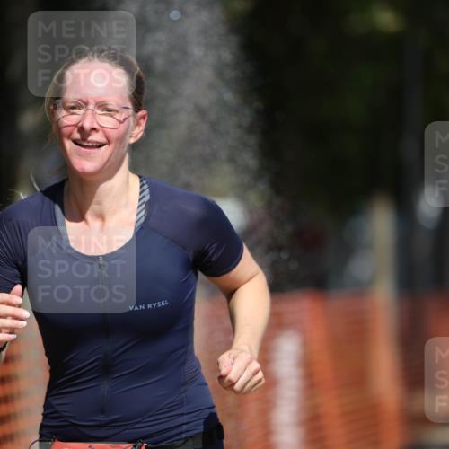 07.09.2025 - 19. Norderstedt Triathlon Michael Strokosch http://msf.ph/oto/8748672 07.09.2025 12:40:14 Laufen 286, 730 meine-sportfotos.de