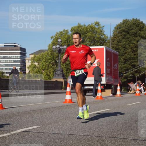 07.09.2025 - BARMER Alsterlauf Yannick Fuchs http://msf.ph/oto/8748719 07.09.2025 09:33:27 Laufen 2914, 2358 meine-sportfotos.de
