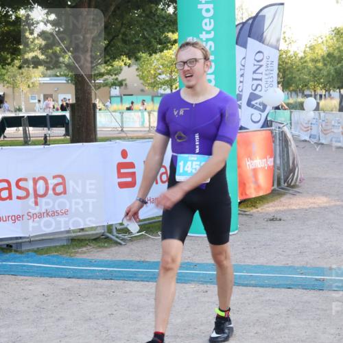 07.09.2025 - 19. Norderstedt Triathlon Luisa Fischer http://msf.ph/oto/8748737 07.09.2025 17:58:44 Ziel 1452 meine-sportfotos.de
