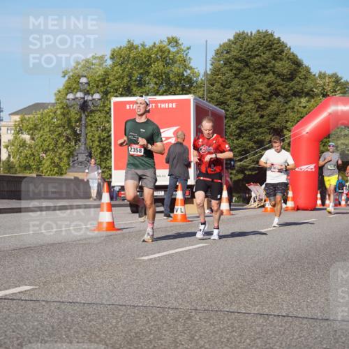 07.09.2025 - BARMER Alsterlauf Yannick Fuchs http://msf.ph/oto/8748771 07.09.2025 09:33:30 Laufen 2358, 3979 meine-sportfotos.de