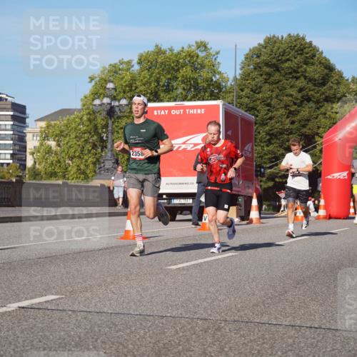 07.09.2025 - BARMER Alsterlauf Yannick Fuchs http://msf.ph/oto/8748786 07.09.2025 09:33:30 Laufen 2358, 1, 3979, 2017 meine-sportfotos.de
