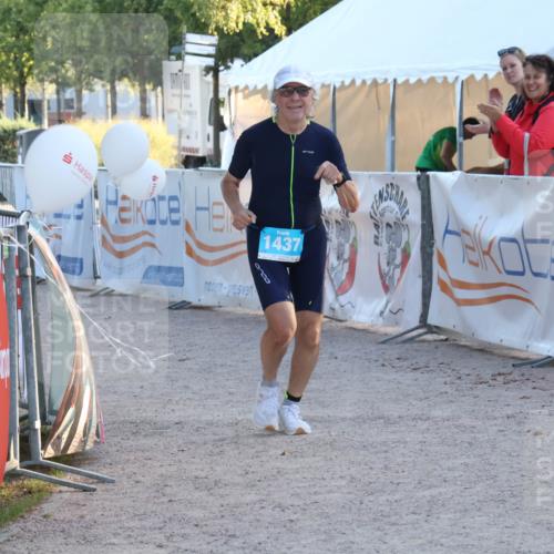 07.09.2025 - 19. Norderstedt Triathlon Luisa Fischer http://msf.ph/oto/8748796 07.09.2025 18:08:52 Ziel 1437 meine-sportfotos.de