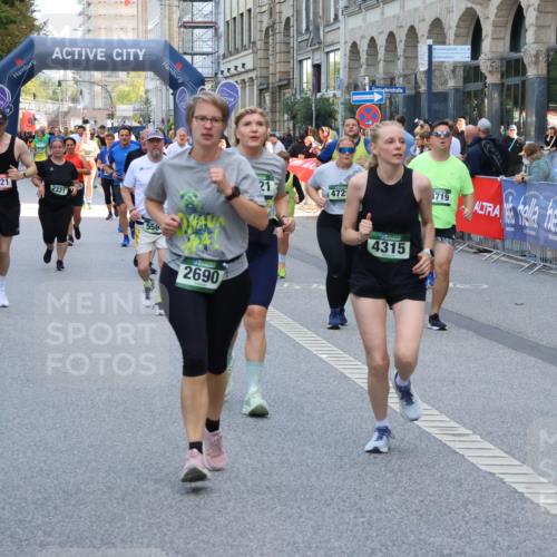 07.09.2025 - BARMER Alsterlauf Strokosch-Dieckow http://msf.ph/oto/8748853 07.09.2025 10:16:17 Ziel 2114, 2857, 3011, 3808, 3933, 4154, 4495, 4497, 4534, 4673, 4674, 5163, 5261, 5597, 5936, 6110, 8361, 8433 meine-sportfotos.de