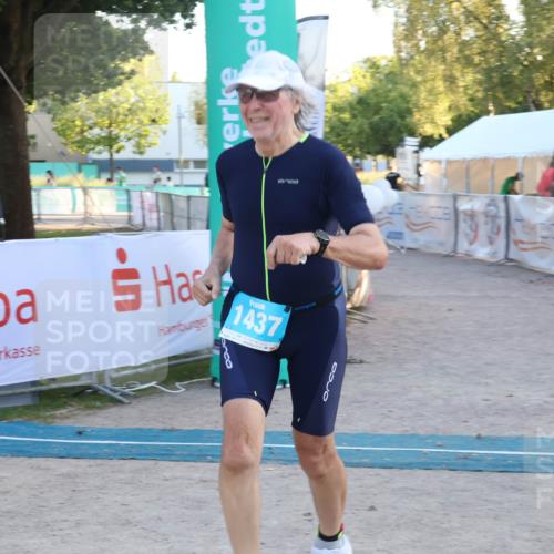 07.09.2025 - 19. Norderstedt Triathlon Luisa Fischer http://msf.ph/oto/8748859 07.09.2025 18:08:57 Ziel 1437 meine-sportfotos.de