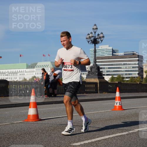 07.09.2025 - BARMER Alsterlauf Yannick Fuchs http://msf.ph/oto/8748865 07.09.2025 09:33:34 Laufen 3673 meine-sportfotos.de