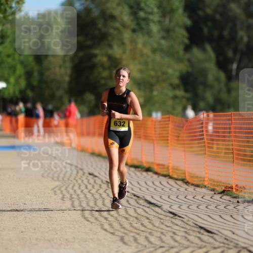 07.09.2025 - 19. Norderstedt Triathlon Michael Strokosch http://msf.ph/oto/8748909 07.09.2025 09:47:44 Laufen 575, 632 meine-sportfotos.de