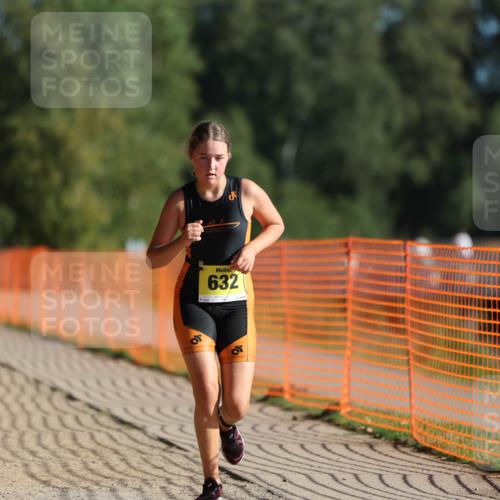 07.09.2025 - 19. Norderstedt Triathlon Michael Strokosch http://msf.ph/oto/8748932 07.09.2025 09:47:46 Laufen 632 meine-sportfotos.de