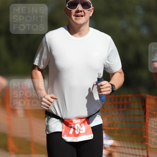 07.09.2025 - 19. Norderstedt Triathlon Michael Strokosch http://msf.ph/oto/8748939 07.09.2025 12:40:42 Laufen 218, 233, 709, 1288, 1392 meine-sportfotos.de