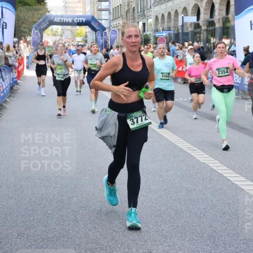 07.09.2025 - BARMER Alsterlauf Strokosch-Dieckow http://msf.ph/oto/8748970 07.09.2025 10:16:15 Ziel 2114, 2431, 2857, 3011, 3127, 3808, 3933, 4047, 4154, 4495, 4497, 4534, 4673, 4674, 5163, 5261, 5597, 5936, 6110, 8361, 8433 meine-sportfotos.de