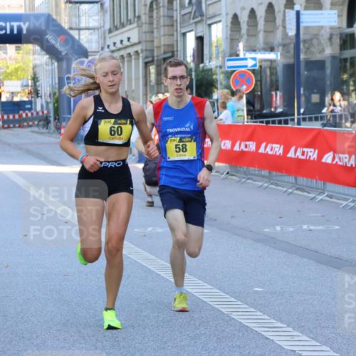 07.09.2025 - BARMER Alsterlauf Strokosch-Dieckow http://msf.ph/oto/8749000 07.09.2025 11:10:39 Ziel  meine-sportfotos.de