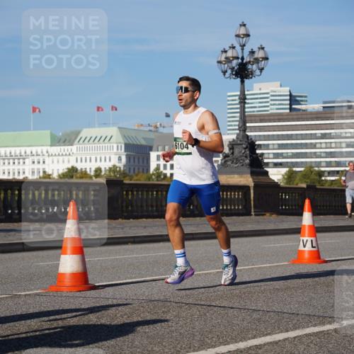 07.09.2025 - BARMER Alsterlauf Yannick Fuchs http://msf.ph/oto/8749014 07.09.2025 09:33:41 Laufen 6104 meine-sportfotos.de