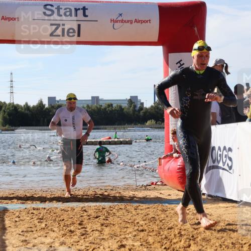07.09.2025 - 19. Norderstedt Triathlon Luisa Fischer http://msf.ph/oto/8749020 07.09.2025 10:54:51 Schwimmen 284, 771, 833 meine-sportfotos.de