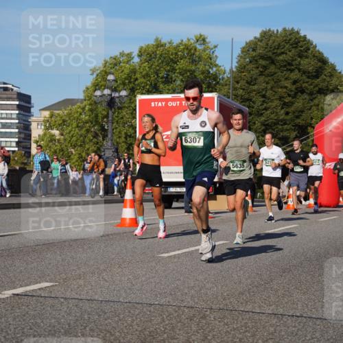 07.09.2025 - BARMER Alsterlauf Yannick Fuchs http://msf.ph/oto/8749034 07.09.2025 09:33:44 Laufen 6307, 3852, 5219, 5635, 5528 meine-sportfotos.de