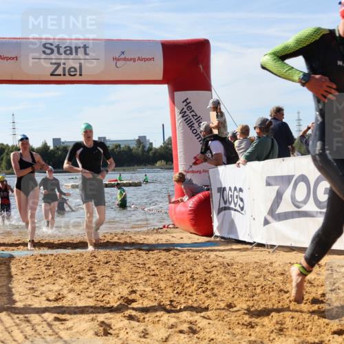 07.09.2025 - 19. Norderstedt Triathlon Luisa Fischer http://msf.ph/oto/8749044 07.09.2025 10:55:03 Schwimmen 284, 306, 1159, 1183, 1207, 1257 meine-sportfotos.de