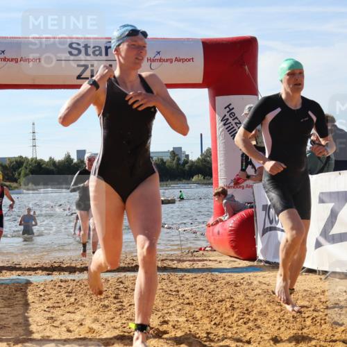 07.09.2025 - 19. Norderstedt Triathlon Luisa Fischer http://msf.ph/oto/8749056 07.09.2025 10:55:05 Schwimmen 306, 1159, 1183, 1207, 1257 meine-sportfotos.de