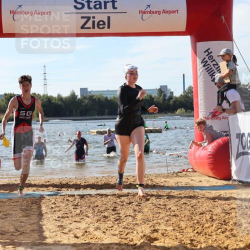 07.09.2025 - 19. Norderstedt Triathlon Luisa Fischer http://msf.ph/oto/8749058 07.09.2025 10:55:07 Schwimmen 306, 1159, 1181, 1183, 1207, 1257 meine-sportfotos.de