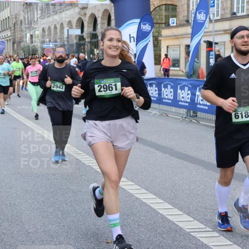 07.09.2025 - BARMER Alsterlauf Strokosch-Dieckow http://msf.ph/oto/8749059 07.09.2025 10:16:12 Ziel 2114, 2431, 2638, 2849, 2857, 3011, 3127, 3582, 3808, 3933, 4047, 4154, 4495, 4497, 4534, 4673, 4674, 5163, 5261, 5360, 5597, 5936, 6110, 6247, 8361, 8433 meine-sportfotos.de