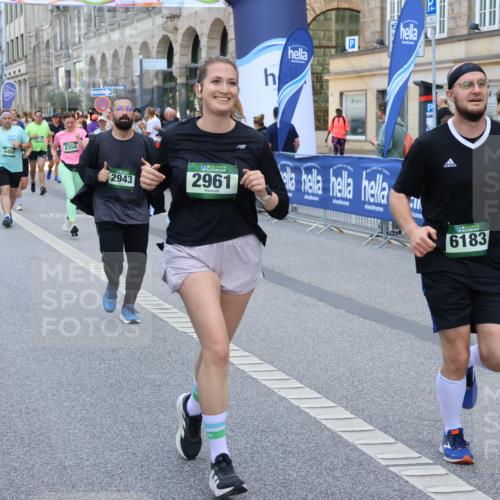 07.09.2025 - BARMER Alsterlauf Strokosch-Dieckow http://msf.ph/oto/8749086 07.09.2025 10:16:12 Ziel 2114, 2431, 2638, 2849, 2857, 3011, 3127, 3582, 3808, 3933, 4047, 4154, 4495, 4497, 4534, 4673, 4674, 5163, 5261, 5360, 5597, 5936, 6110, 6247, 8361, 8433 meine-sportfotos.de