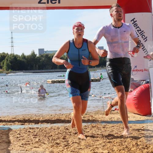 07.09.2025 - 19. Norderstedt Triathlon Luisa Fischer http://msf.ph/oto/8749106 07.09.2025 10:55:15 Schwimmen 276, 306, 834, 1159, 1181, 1183, 1257 meine-sportfotos.de