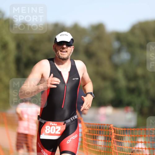 07.09.2025 - 19. Norderstedt Triathlon Michael Strokosch http://msf.ph/oto/8749120 07.09.2025 12:41:01 Laufen 802 meine-sportfotos.de