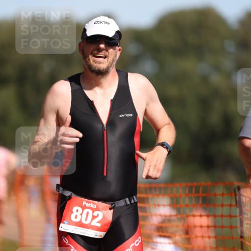 07.09.2025 - 19. Norderstedt Triathlon Michael Strokosch http://msf.ph/oto/8749133 07.09.2025 12:41:01 Laufen 802 meine-sportfotos.de