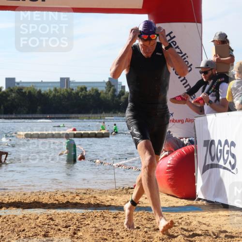 07.09.2025 - 19. Norderstedt Triathlon Luisa Fischer http://msf.ph/oto/8749138 07.09.2025 10:55:35 Schwimmen 774, 796, 1219, 1236 meine-sportfotos.de