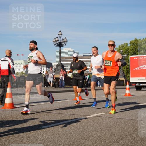 07.09.2025 - BARMER Alsterlauf Yannick Fuchs http://msf.ph/oto/8749163 07.09.2025 09:33:50 Laufen 3852, 8232, 2583, 3296, 4307 meine-sportfotos.de