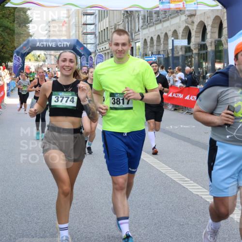 07.09.2025 - BARMER Alsterlauf Strokosch-Dieckow http://msf.ph/oto/8749164 07.09.2025 10:16:09 Ziel 2114, 2431, 2638, 2849, 2857, 3011, 3127, 3582, 3808, 3933, 4047, 4154, 4495, 4497, 4534, 4673, 4674, 5261, 5360, 5597, 5737, 5936, 6110, 6247, 8361, 8433 meine-sportfotos.de