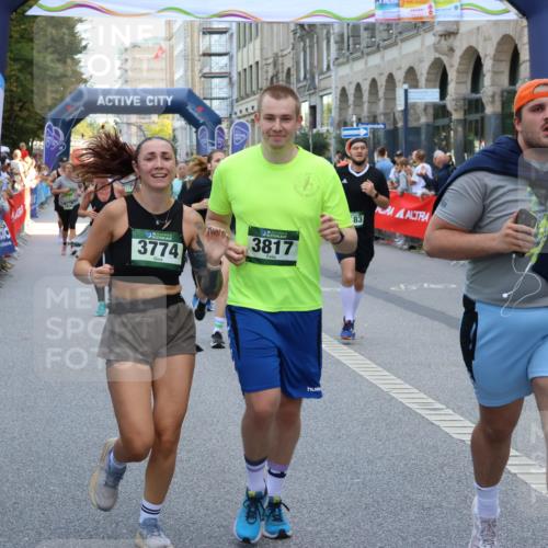 07.09.2025 - BARMER Alsterlauf Strokosch-Dieckow http://msf.ph/oto/8749209 07.09.2025 10:16:09 Ziel 2114, 2431, 2638, 2849, 2857, 3011, 3127, 3582, 3808, 3933, 4047, 4154, 4495, 4497, 4534, 4673, 4674, 5261, 5360, 5597, 5737, 5936, 6110, 6247, 8361, 8433 meine-sportfotos.de