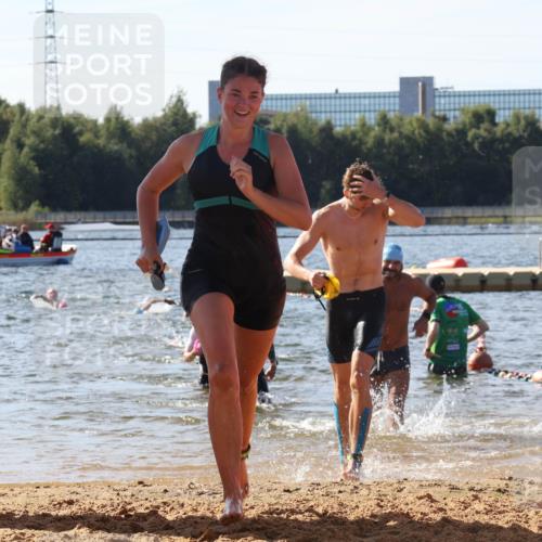 07.09.2025 - 19. Norderstedt Triathlon Luisa Fischer http://msf.ph/oto/8749234 07.09.2025 10:56:14 Schwimmen 229, 760, 1206, 1301, 1308, 1314 meine-sportfotos.de