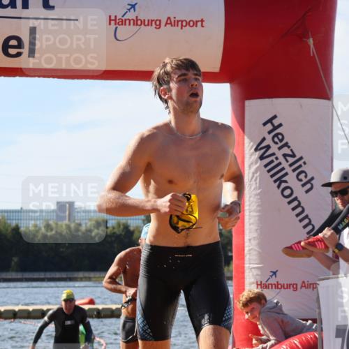 07.09.2025 - 19. Norderstedt Triathlon Luisa Fischer http://msf.ph/oto/8749258 07.09.2025 10:56:18 Schwimmen 229, 760, 1206, 1308, 1314 meine-sportfotos.de